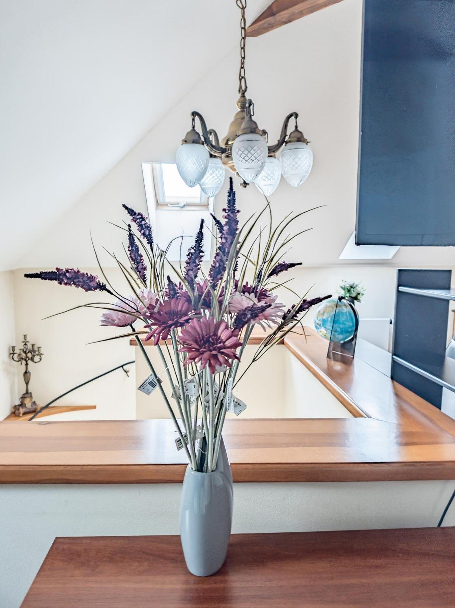 Unique Location With Hot-tub, Terrace And Garden Praha