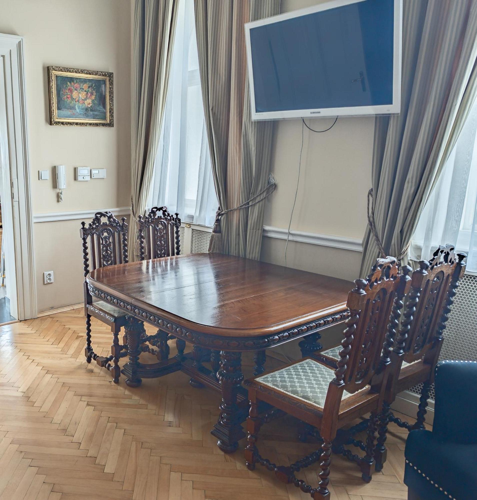 Villa Unique Location With Hot-tub, Terrace And Garden